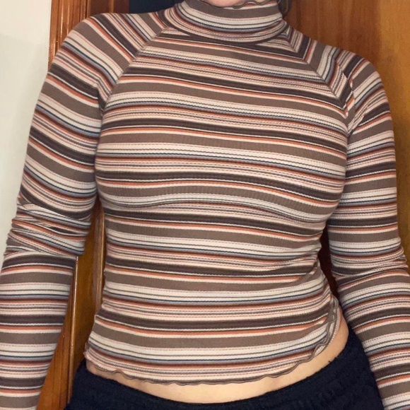 Striped Long Sleeve Shirt - Picture 1 of 4